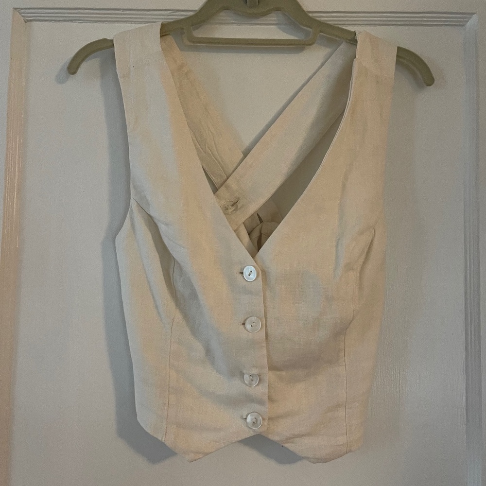 Linen vest
